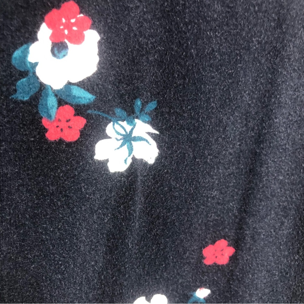 Hollister California Men’s Floral T-Shirt Size S - Picture 9 of 9